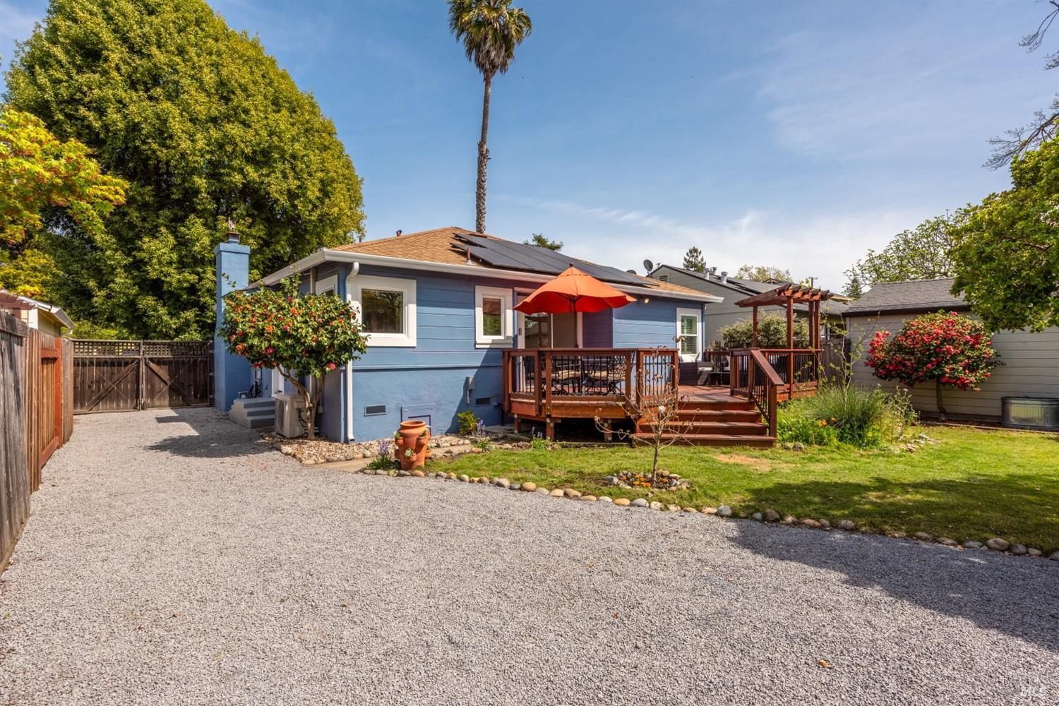 415 Virginia Ct