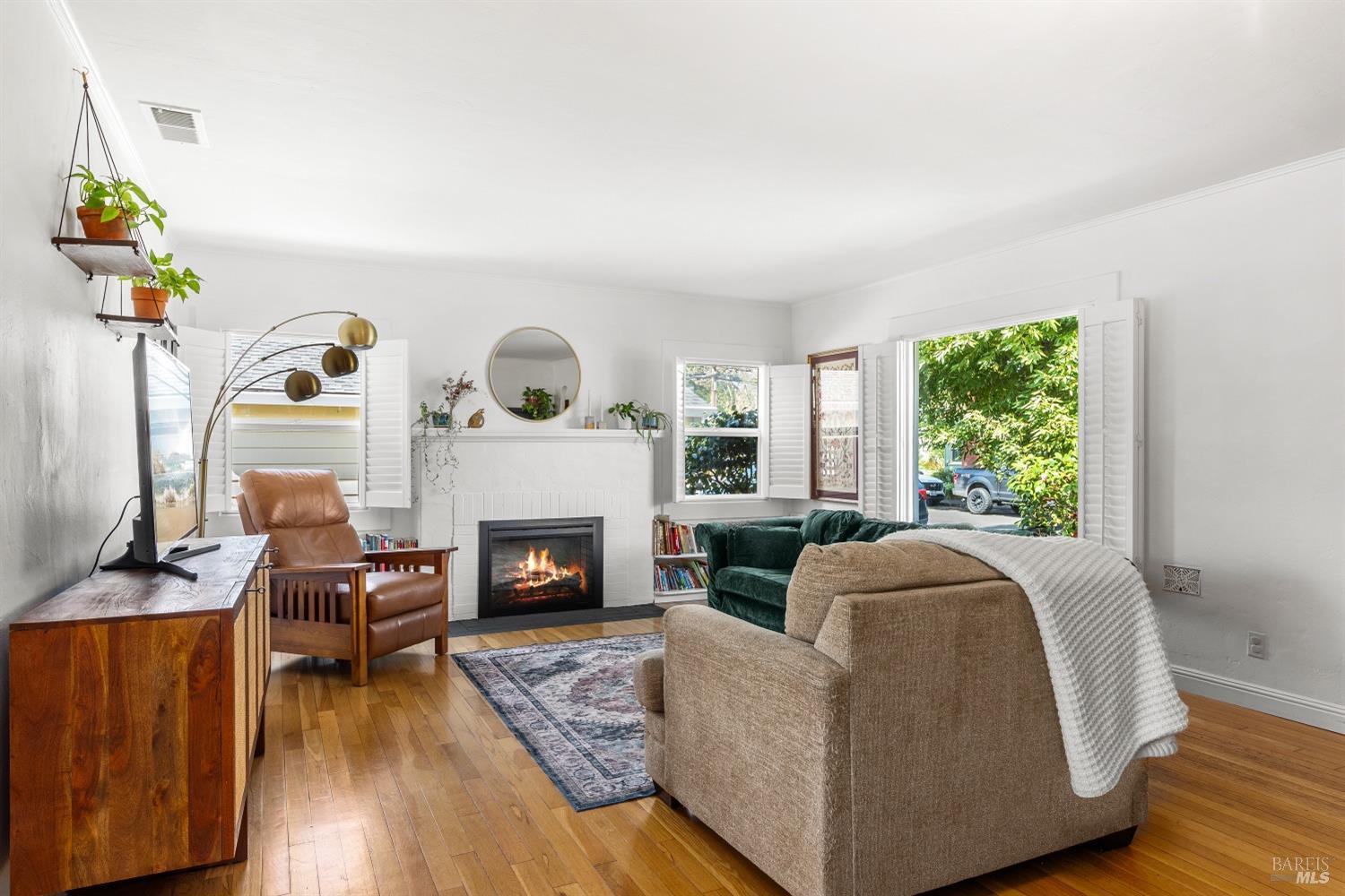 415 Virginia Ct