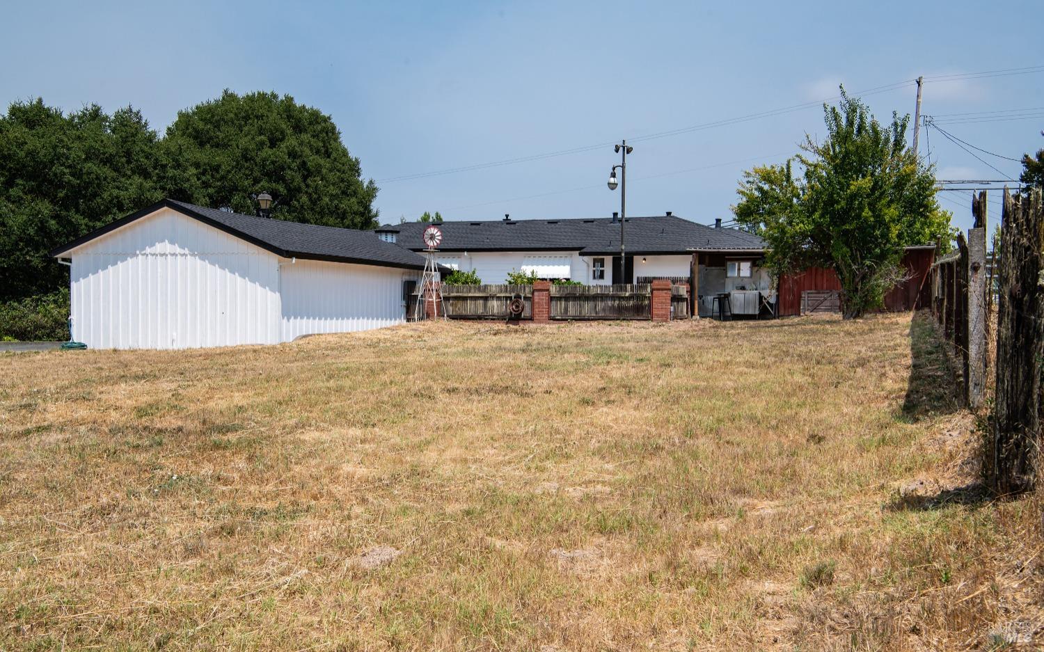 622 Sparkes Rd