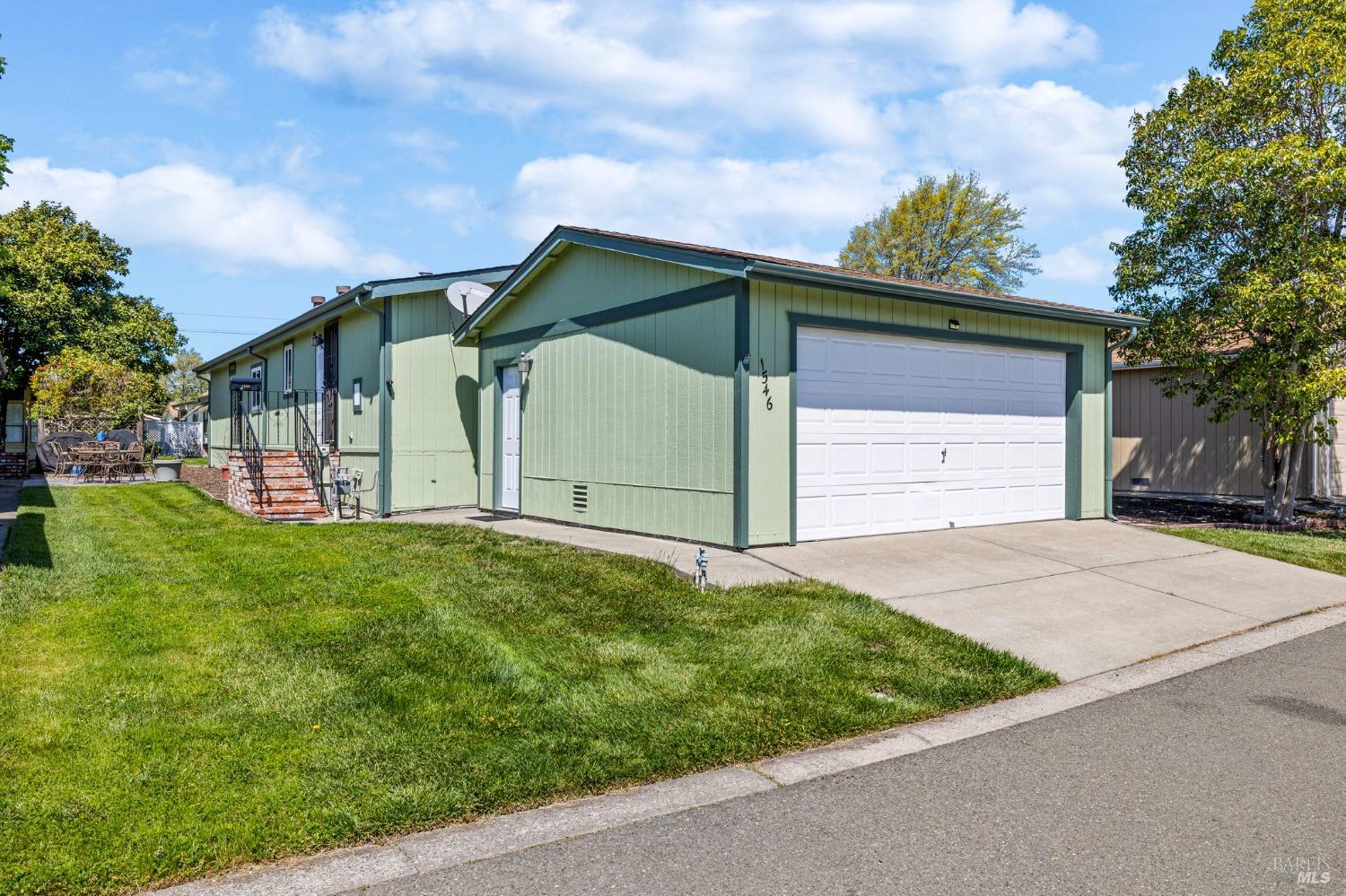 1546 Royal Oak Drive