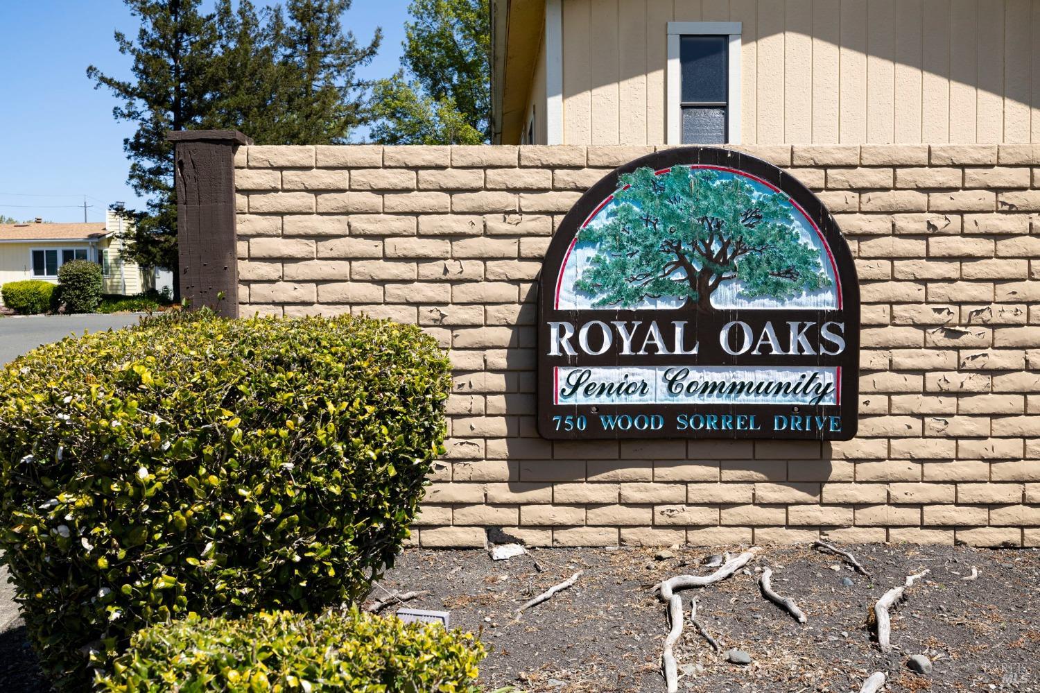 1546 Royal Oak Drive