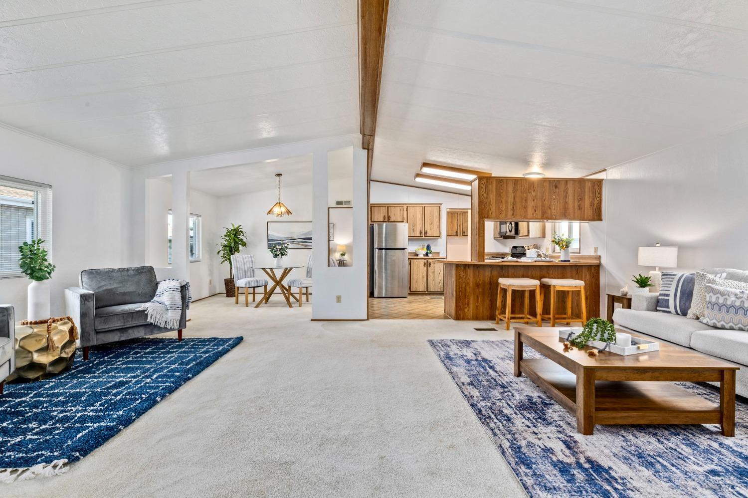 1546 Royal Oak Drive