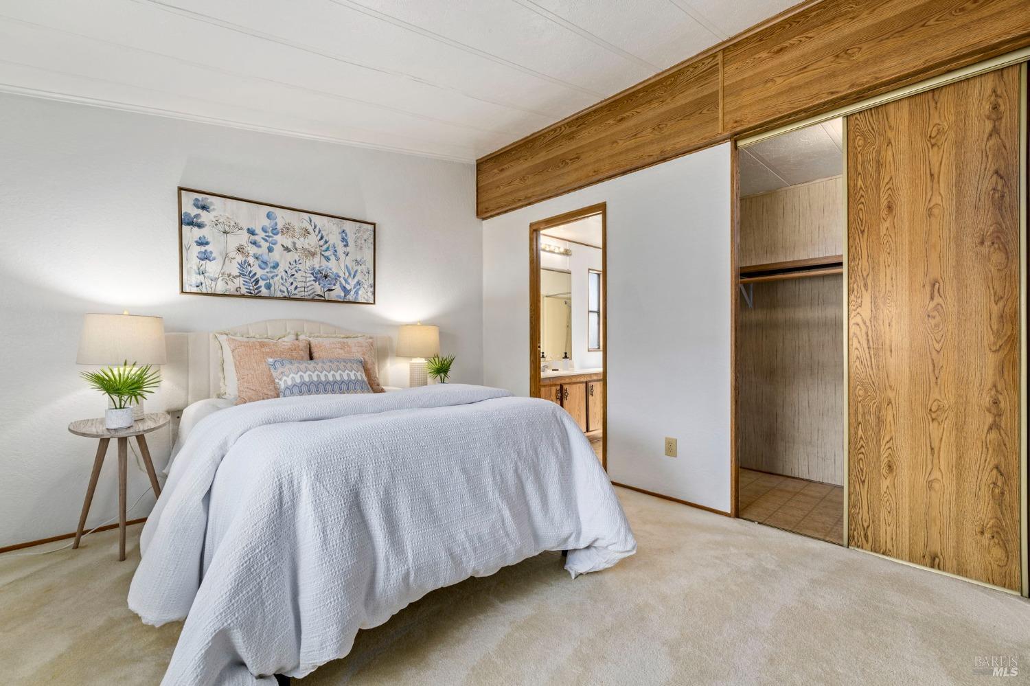 1546 Royal Oak Drive