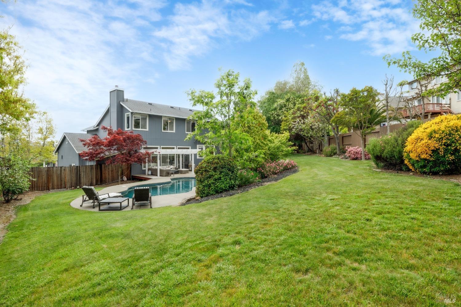 1534 Barn Owl Pl