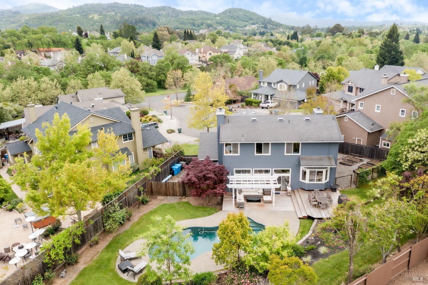 1534 Barn Owl Pl
