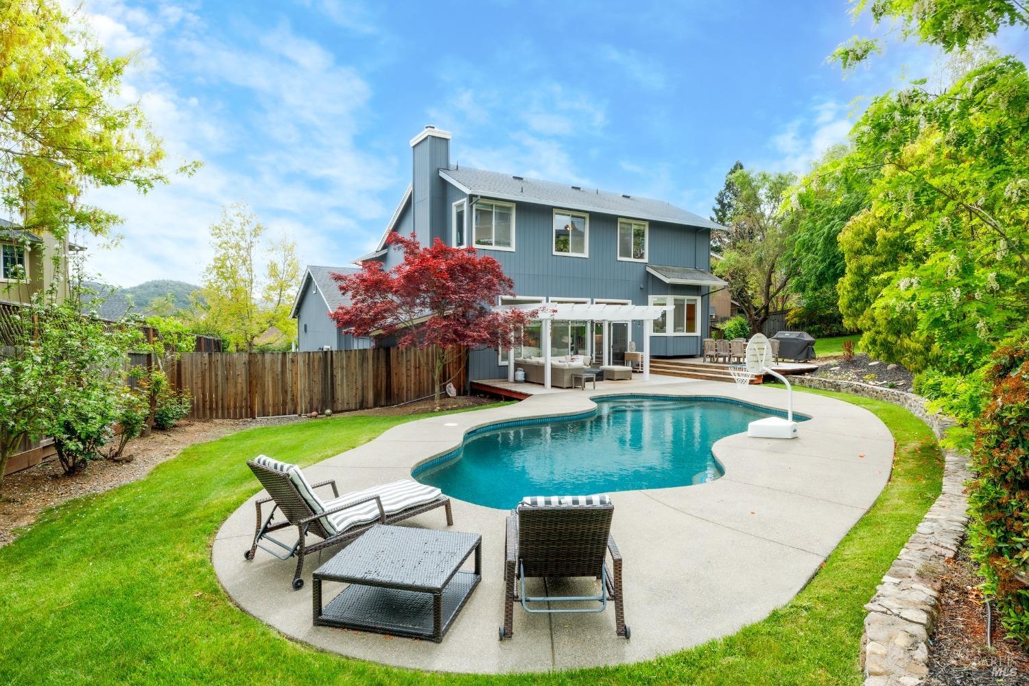 1534 Barn Owl Pl