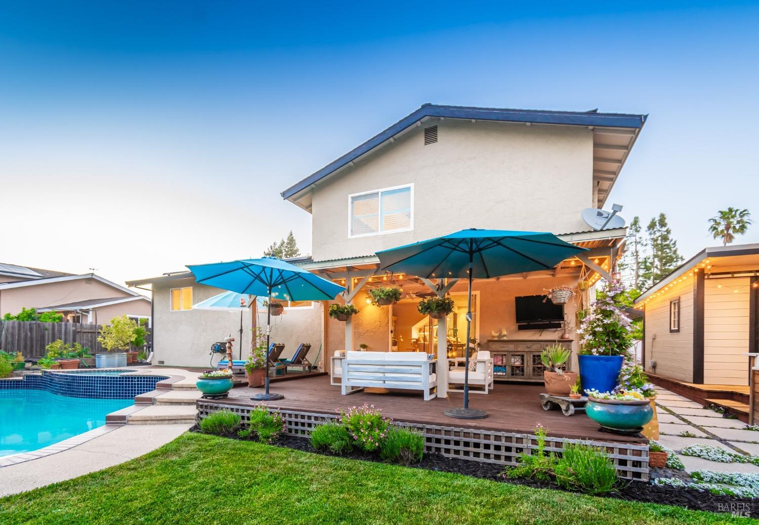 3355 Covey Ct