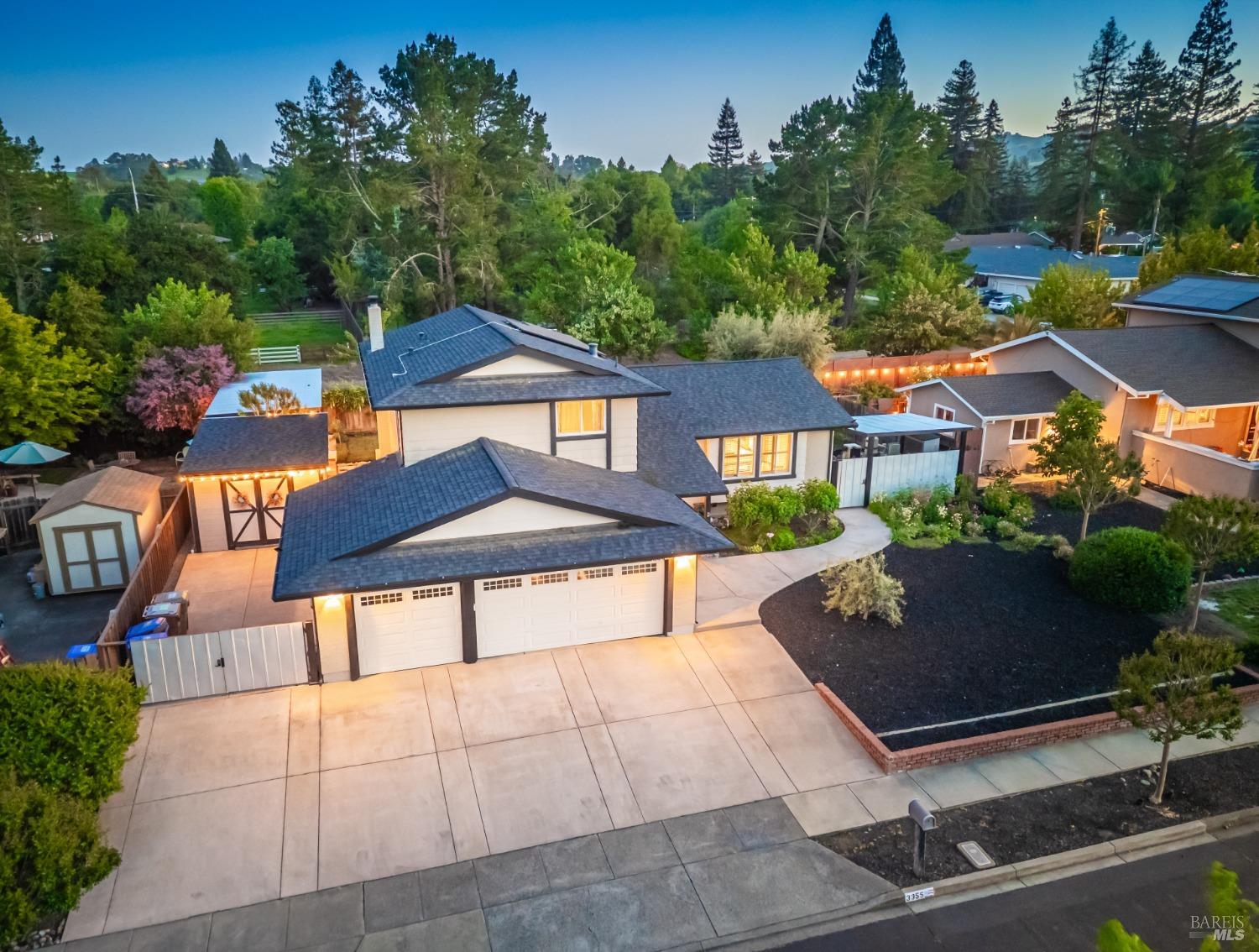 3355 Covey Ct