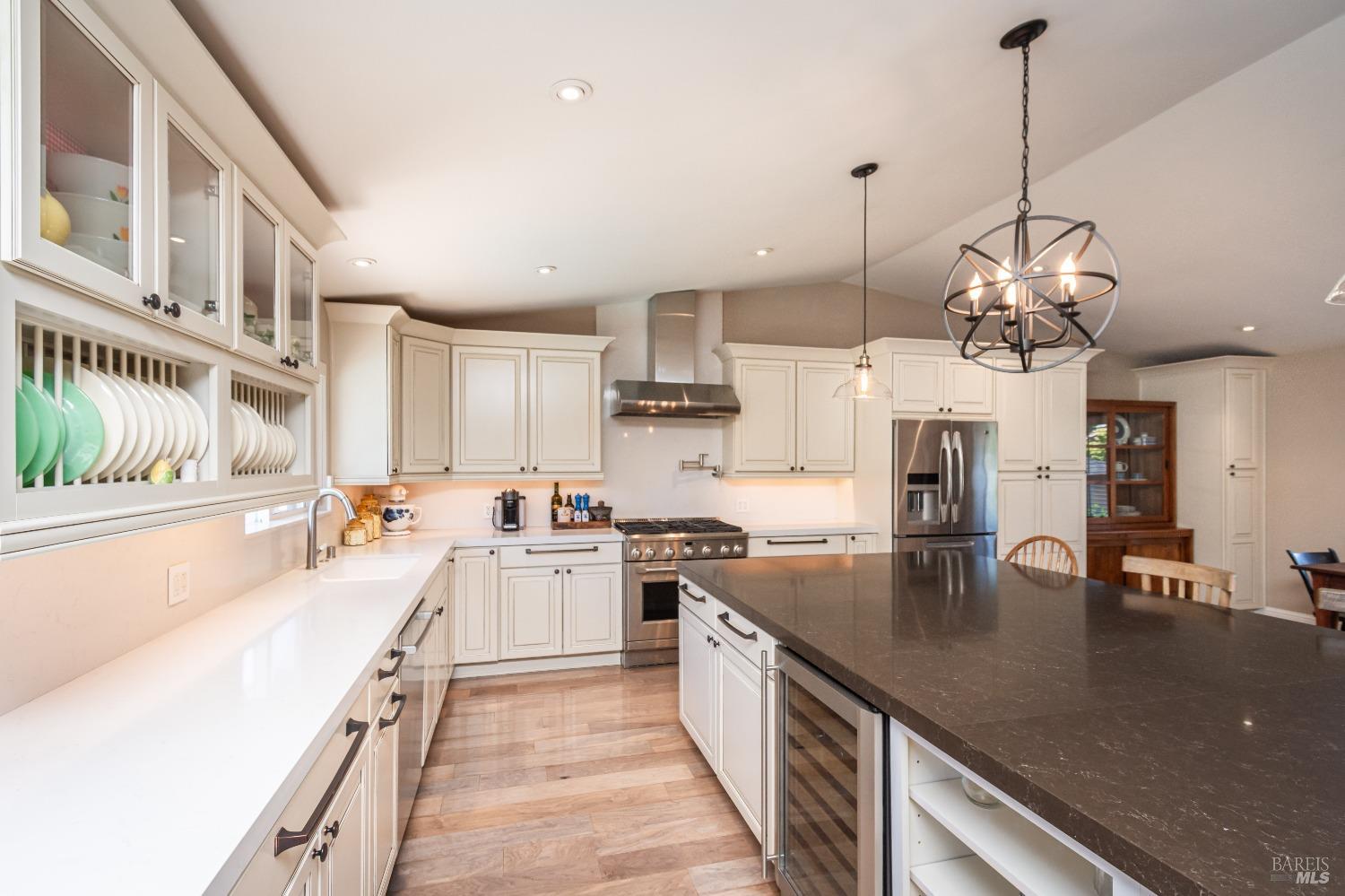 3355 Covey Ct