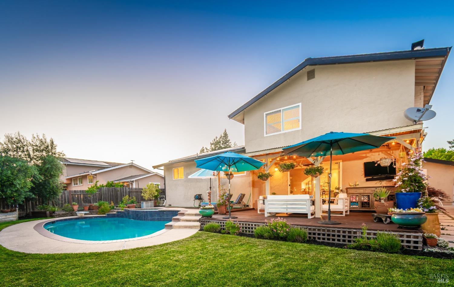 3355 Covey Ct