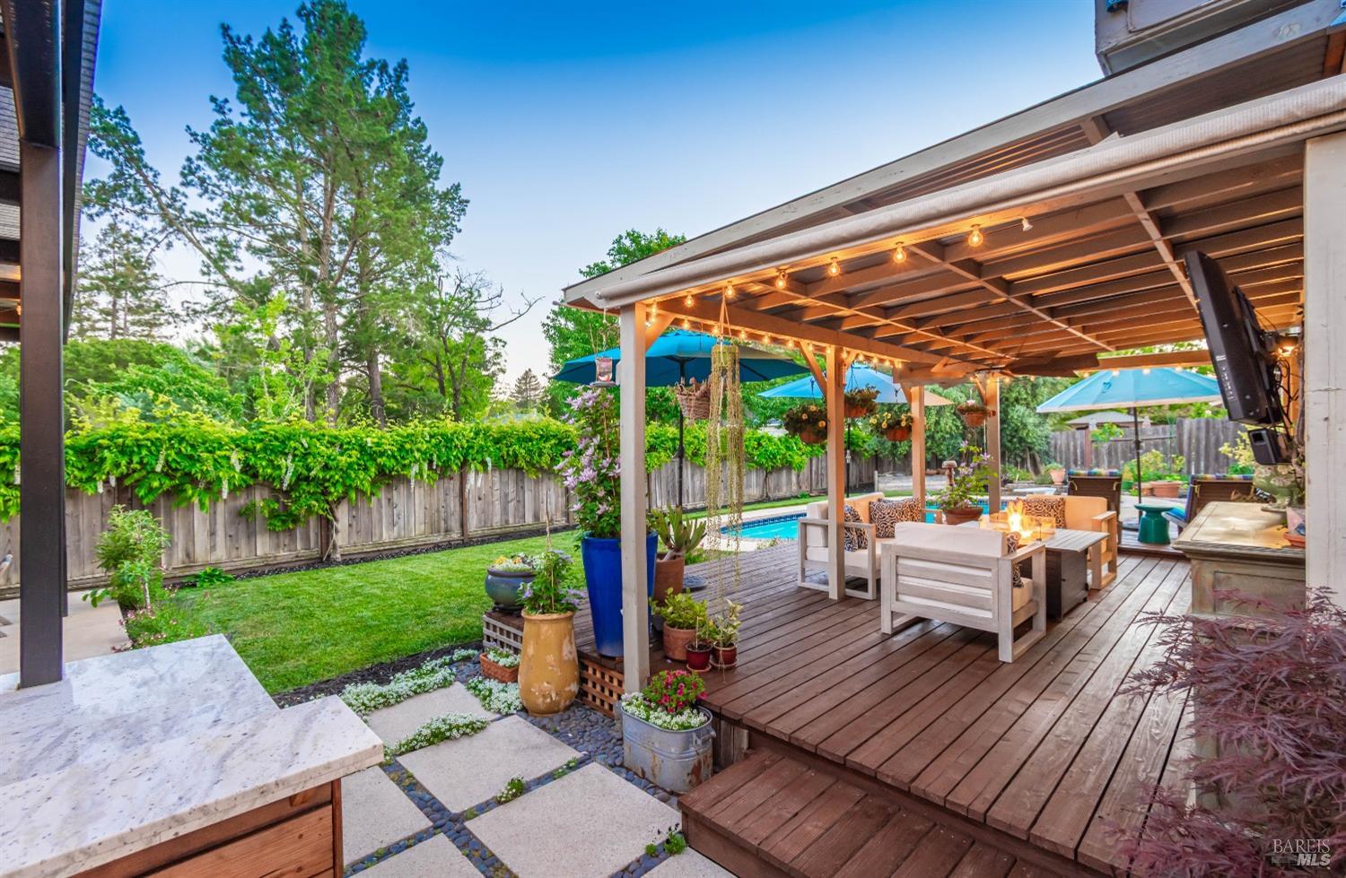 3355 Covey Ct