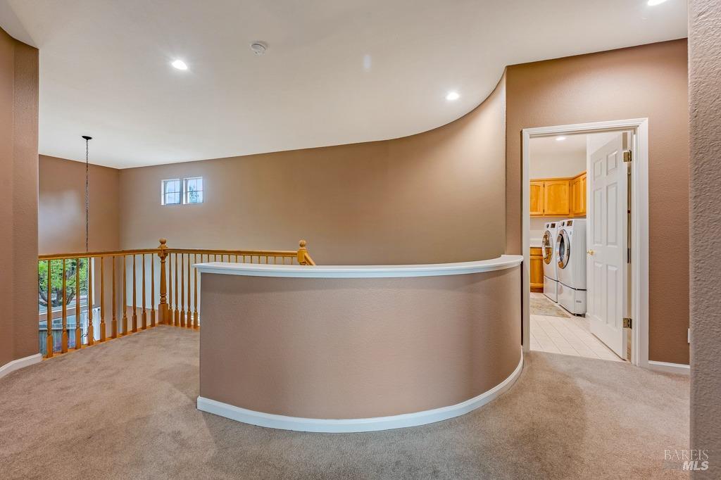 7580 Meadowlark Dr