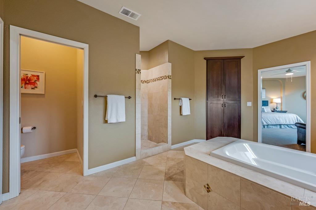 7580 Meadowlark Dr