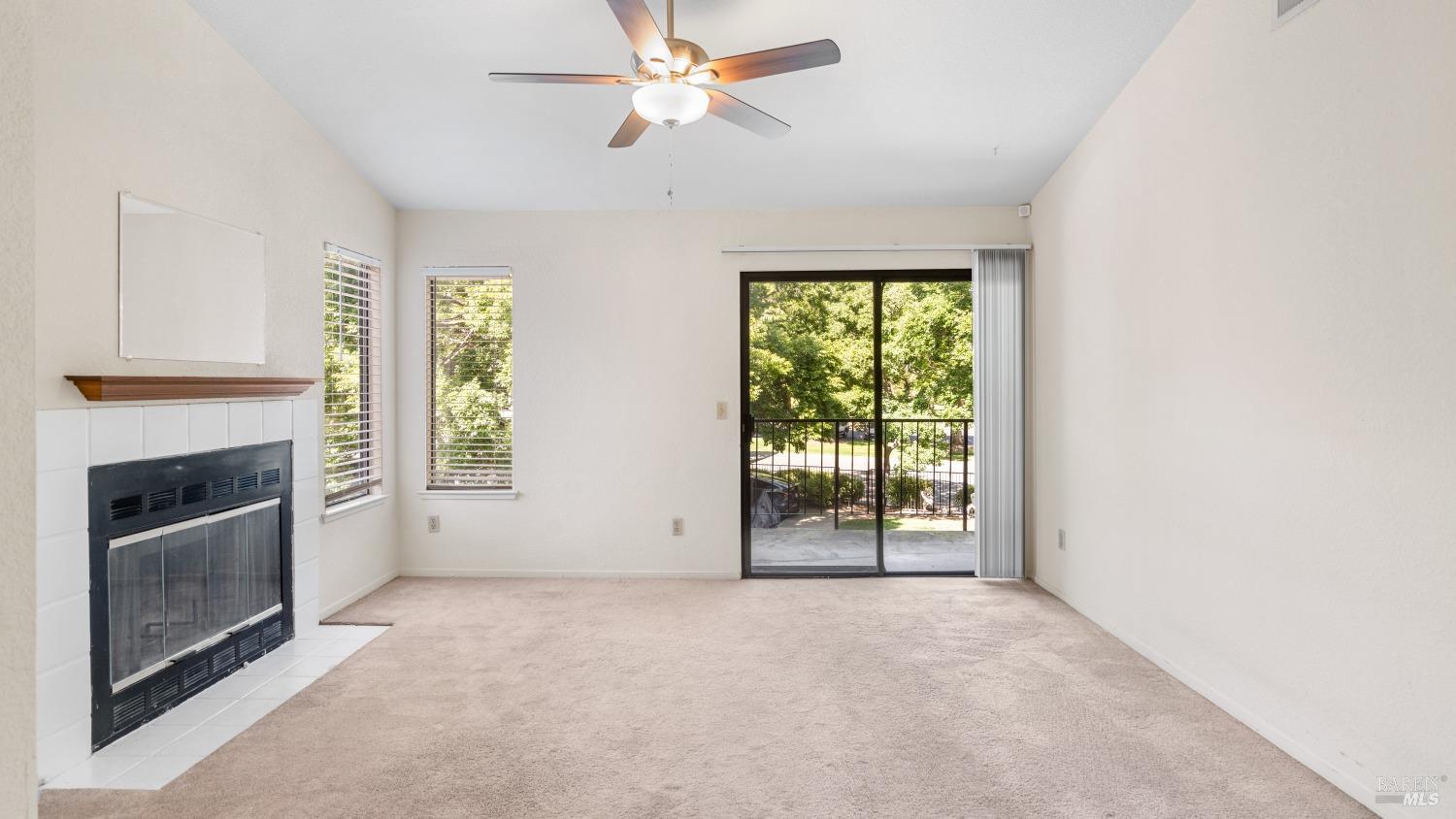 1801 Marshall Rd #908