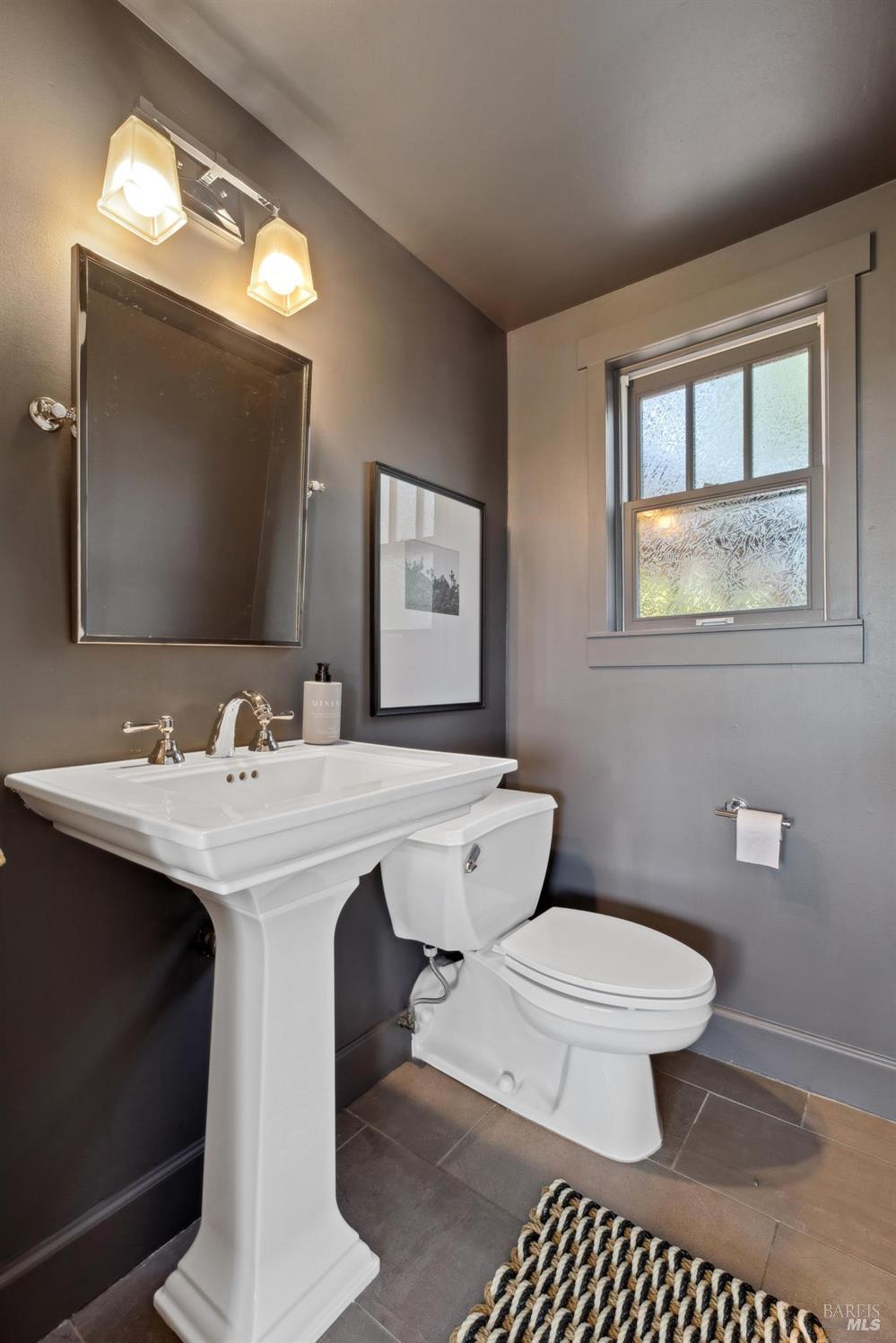 110 Stuyvesant Dr
