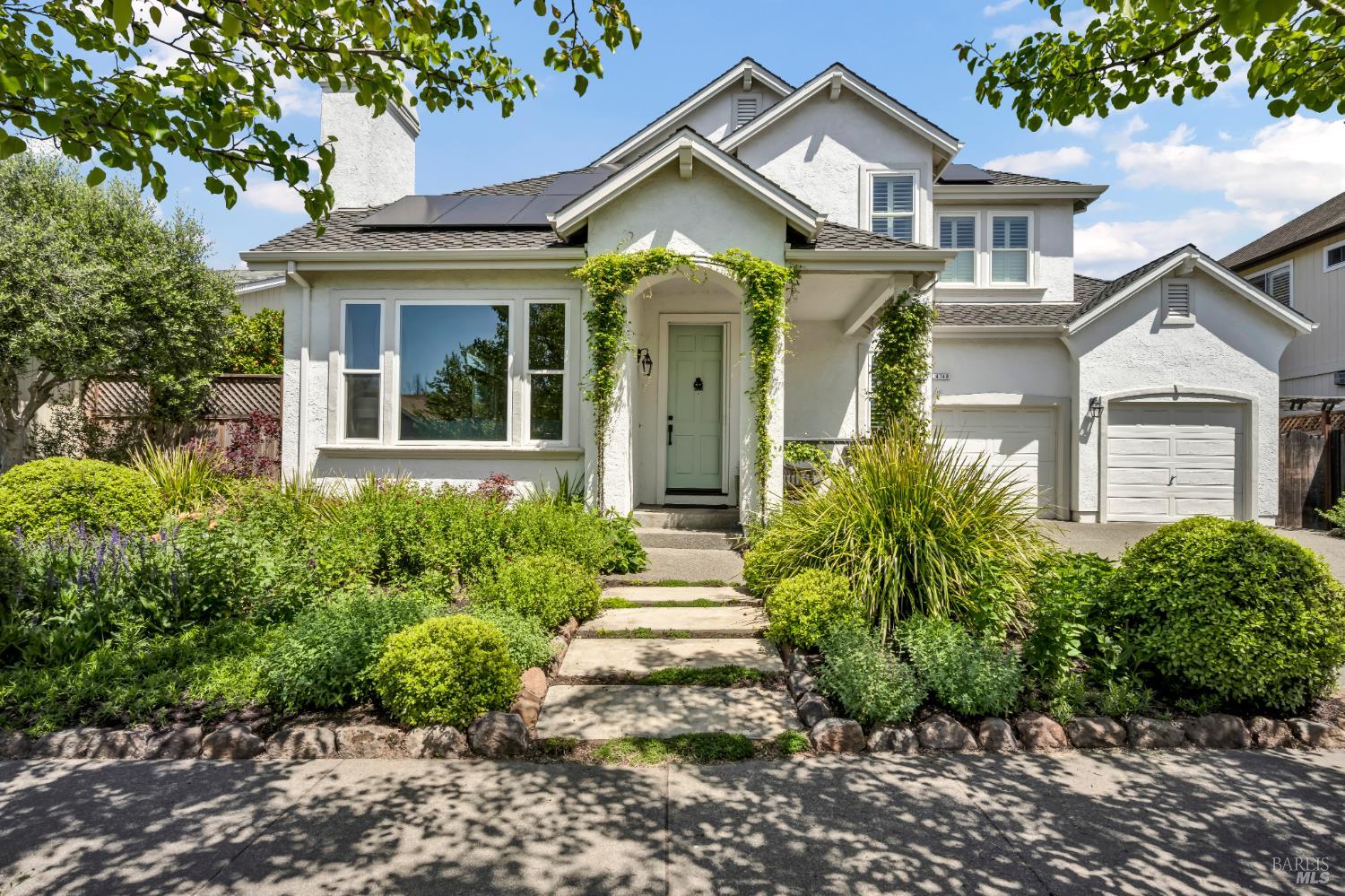 4748 Prospect Ave