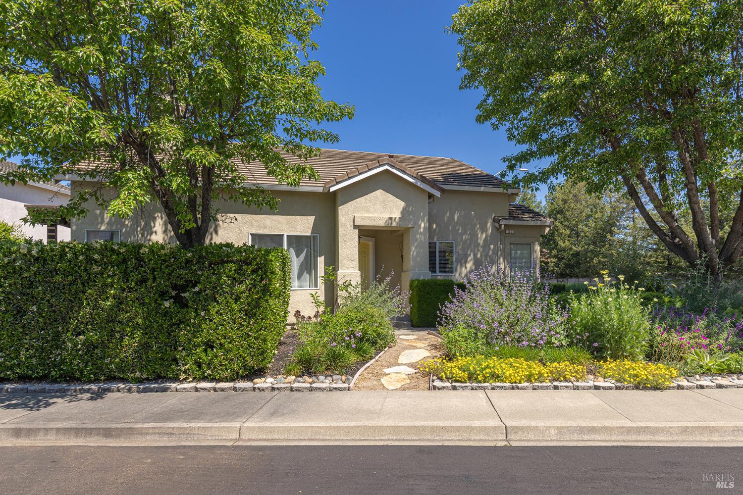 103 Trent Dr
