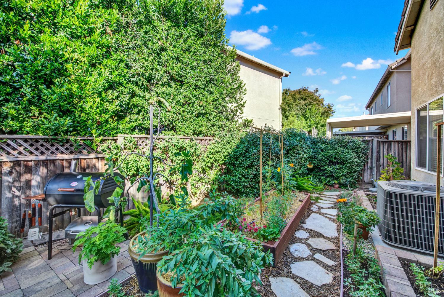 103 Trent Dr