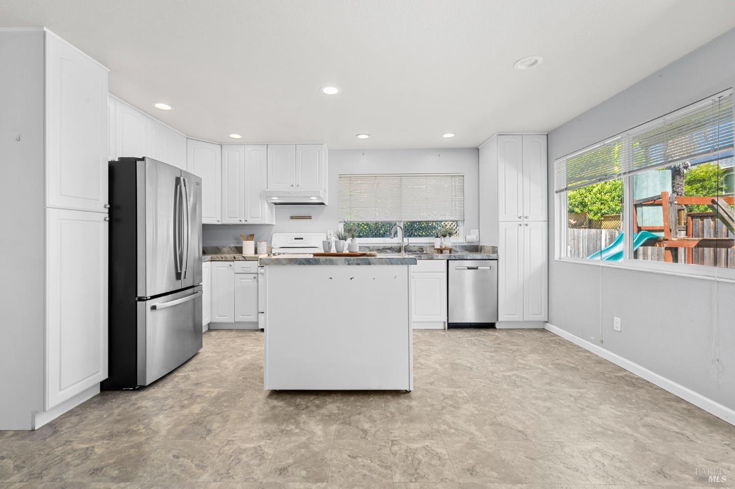 6576 Jade Court
