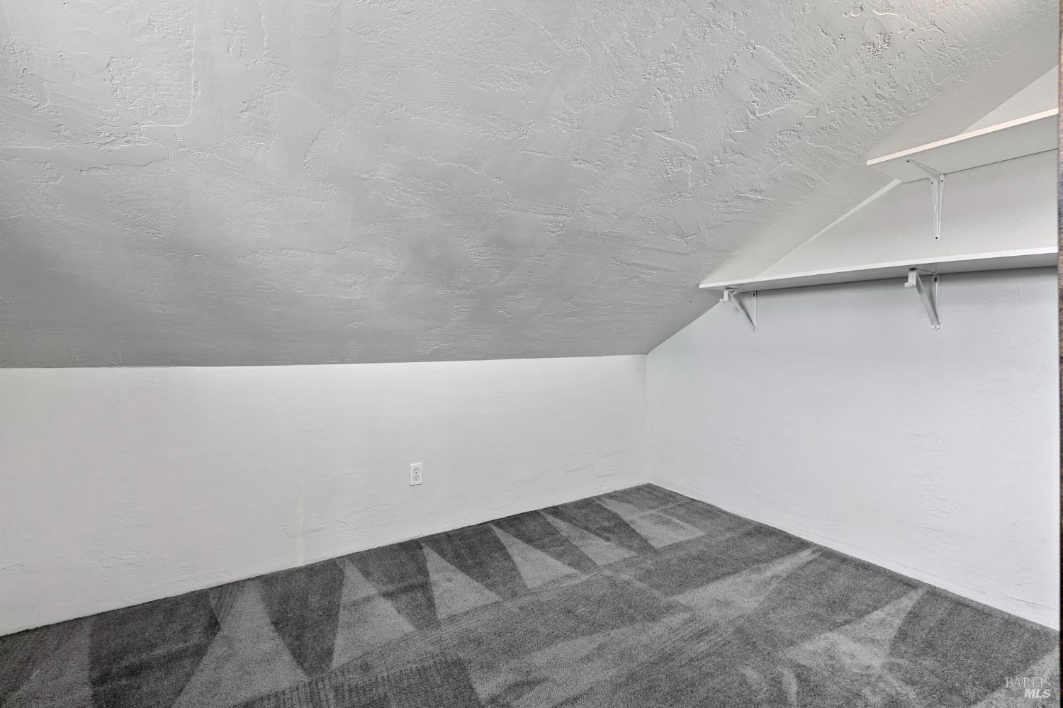 6576 Jade Court