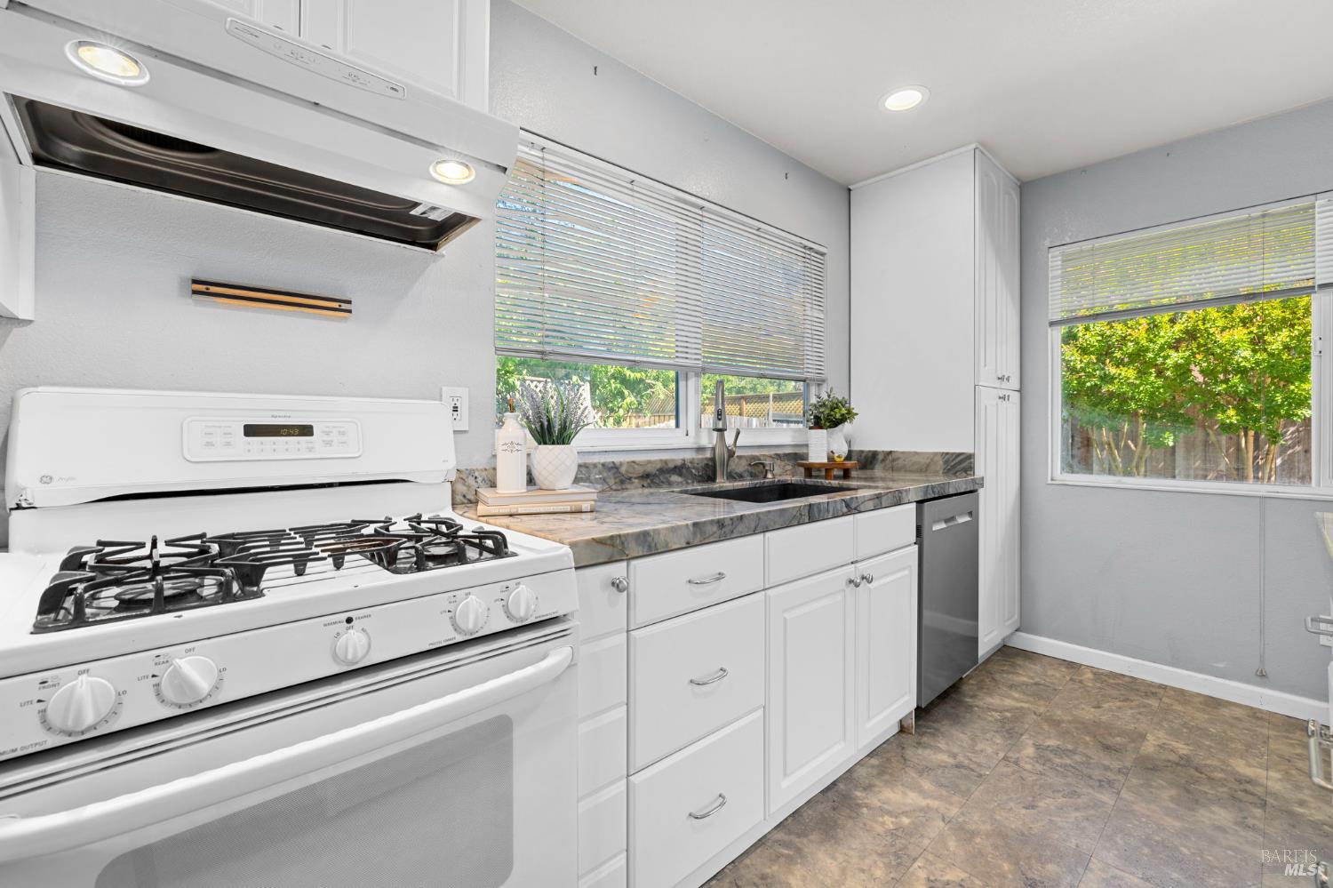 6576 Jade Court