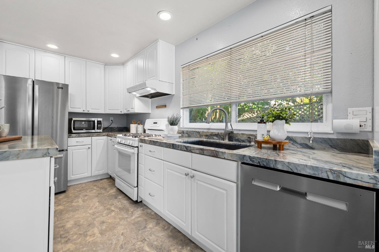 6576 Jade Court