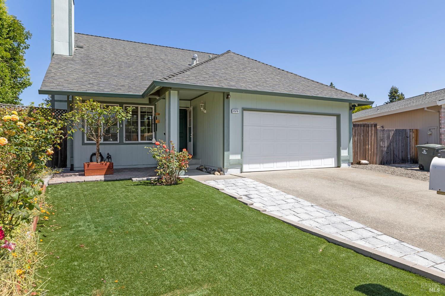 6576 Jade Court