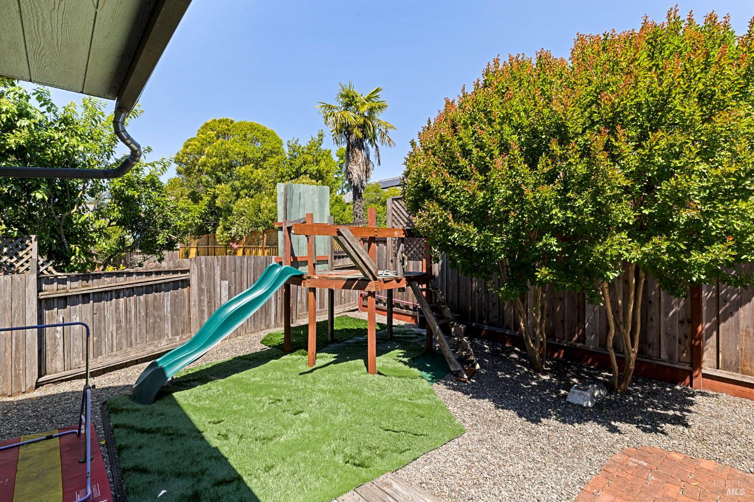 6576 Jade Court