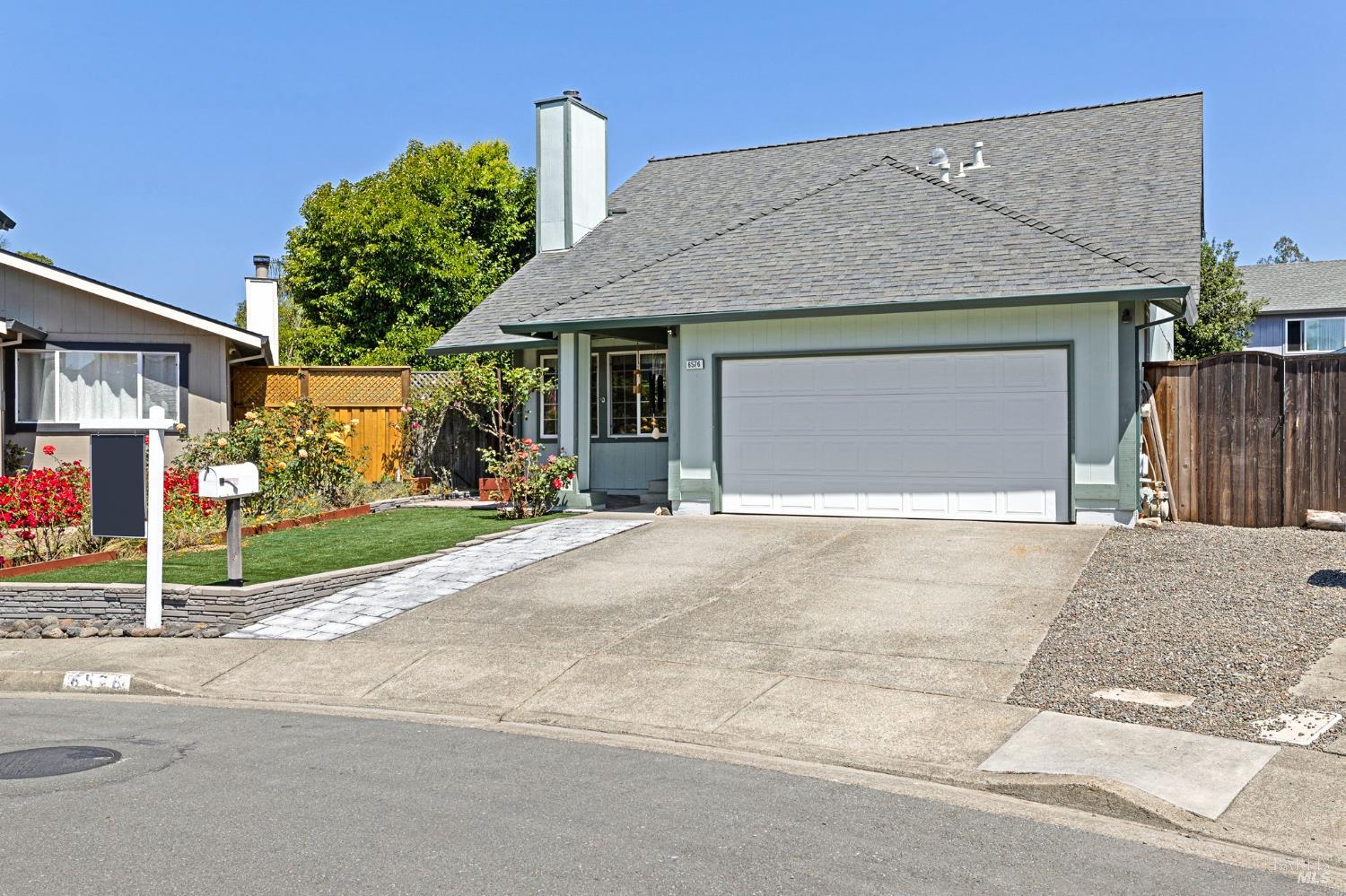 6576 Jade Court