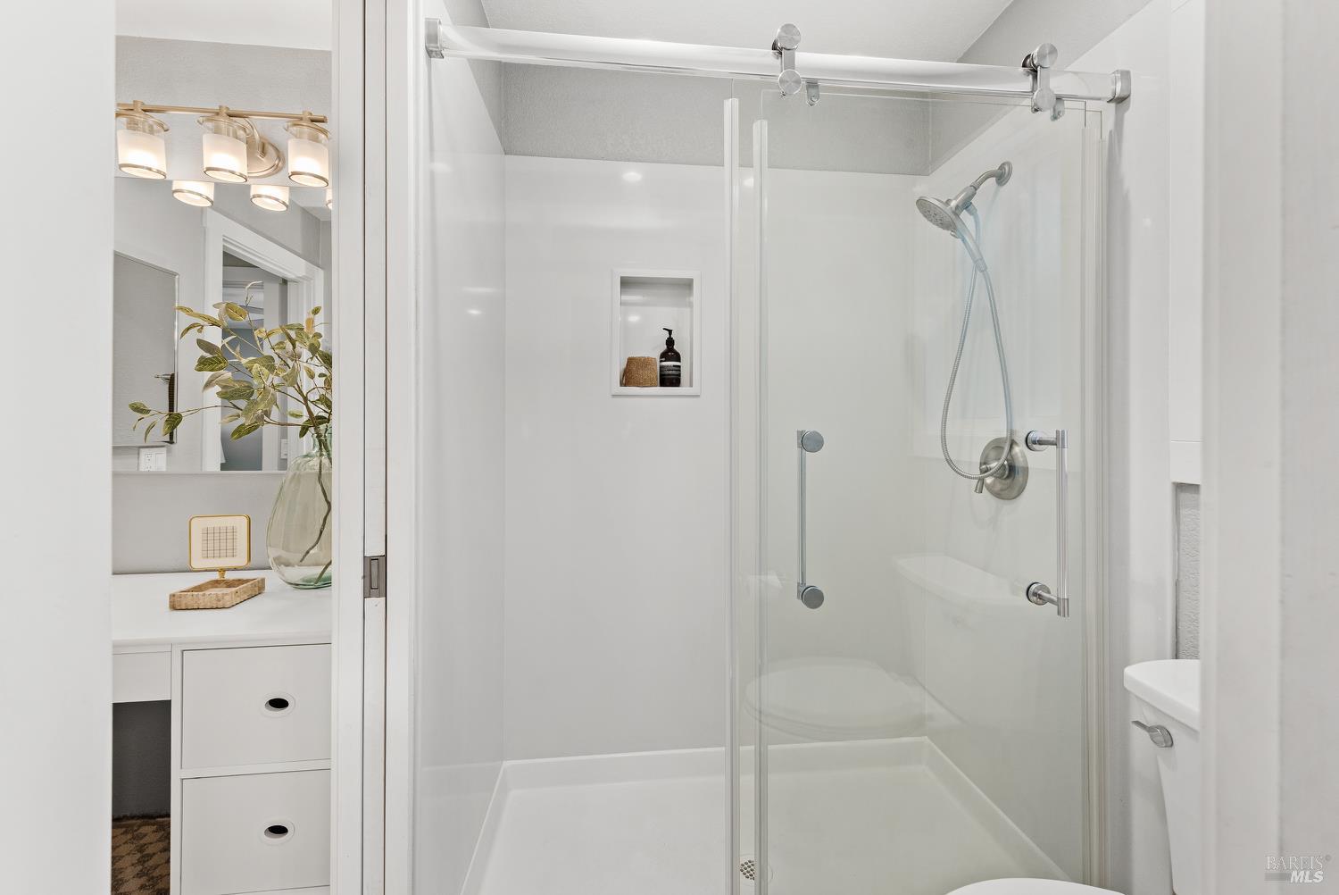 224 Mountain View Dr