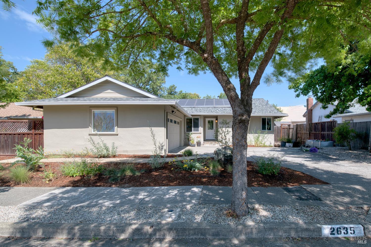 2635 Cactus Ave