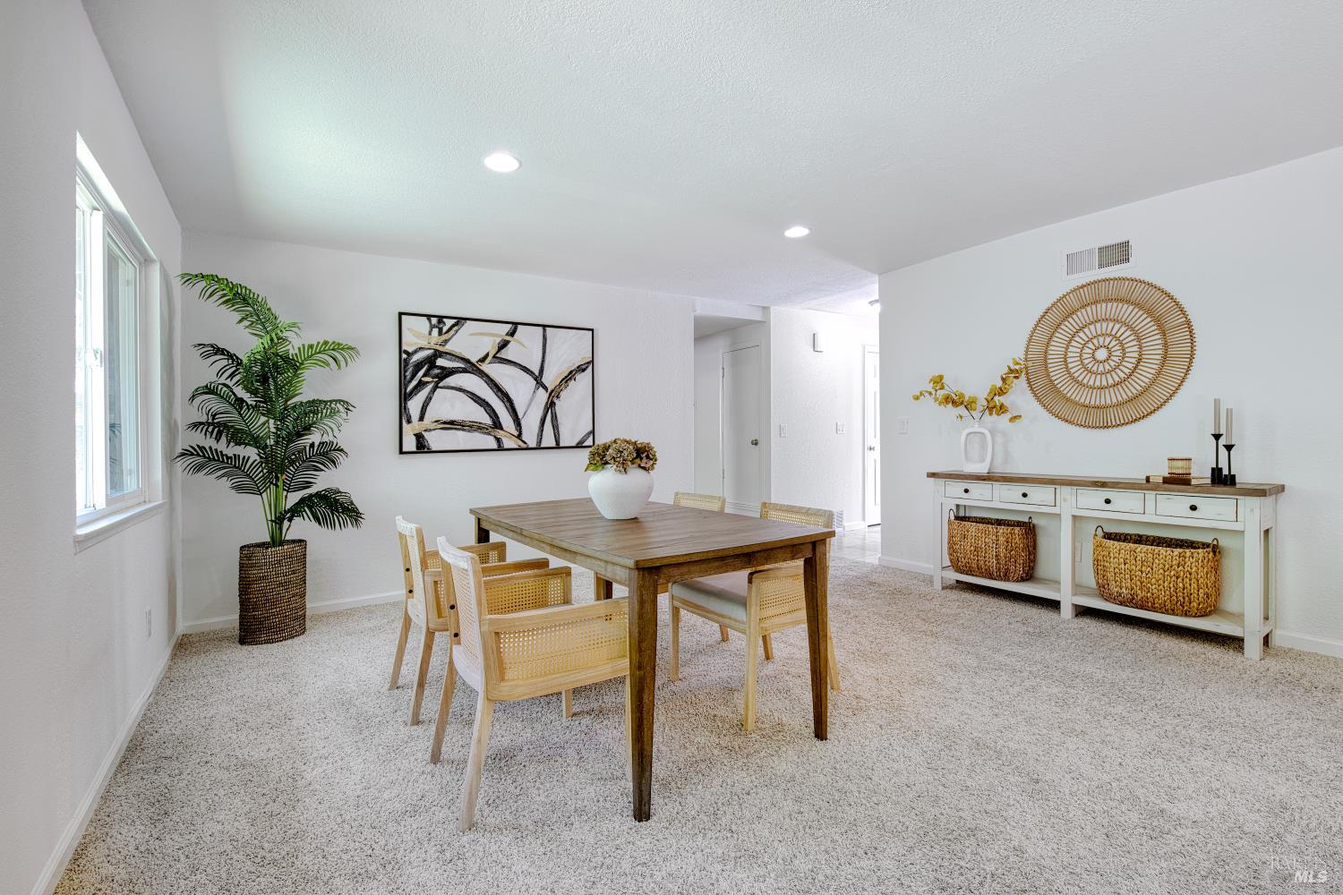 2635 Cactus Ave