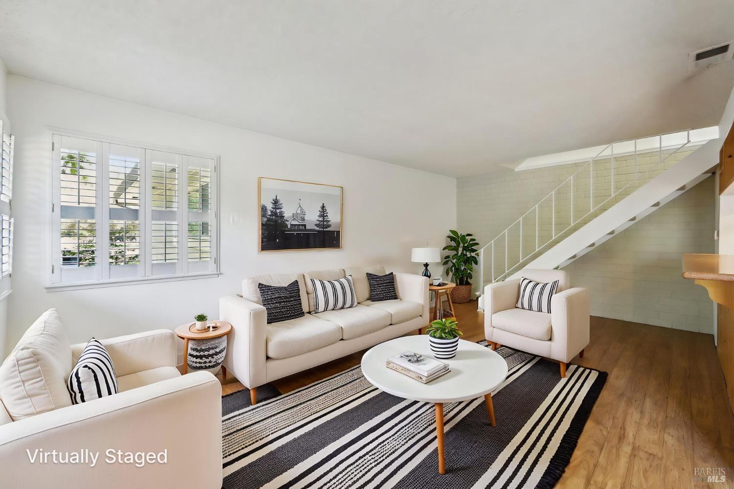 38 Plumas Cir