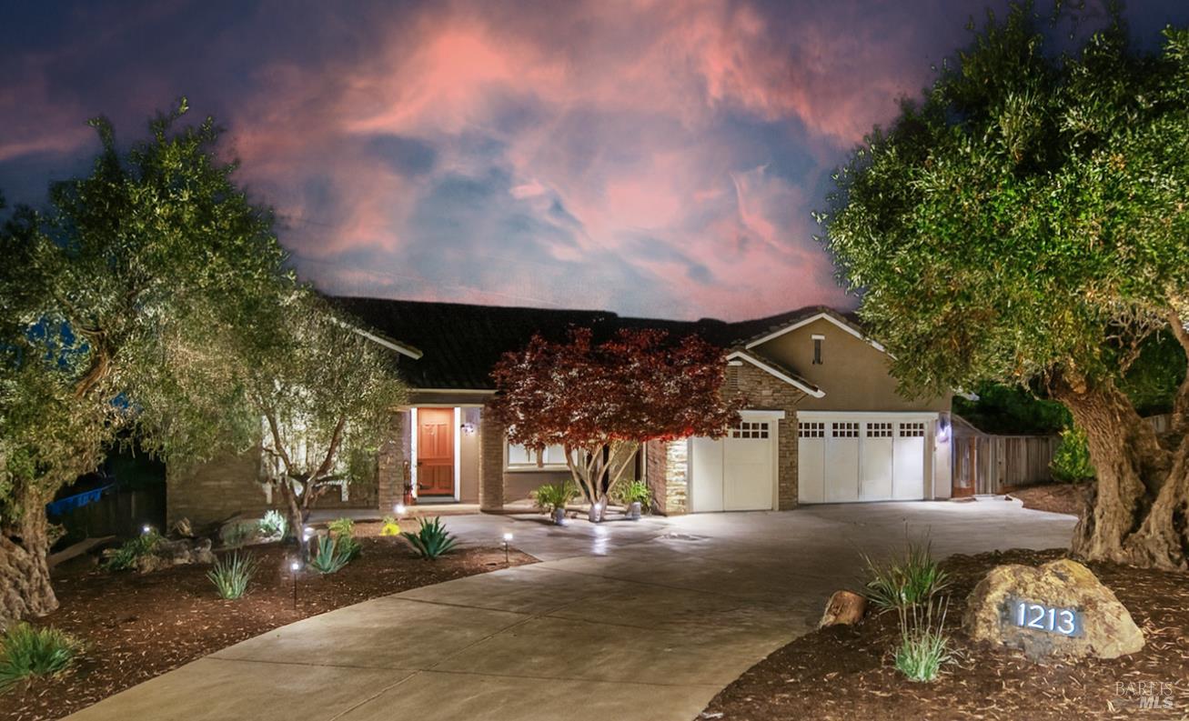 1213 Tall Grass Ct
