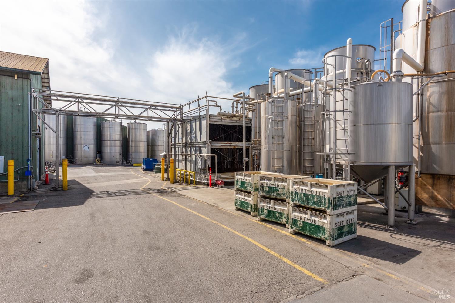 9141 Green Valley Rd