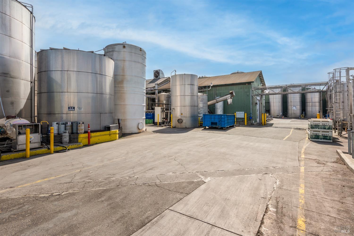 9141 Green Valley Rd