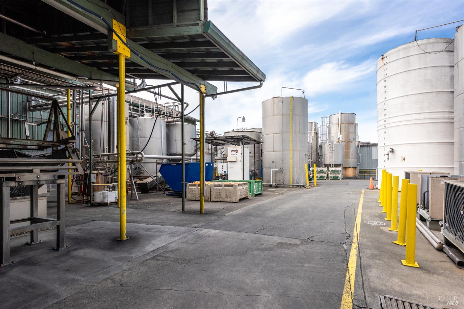 9141 Green Valley Rd