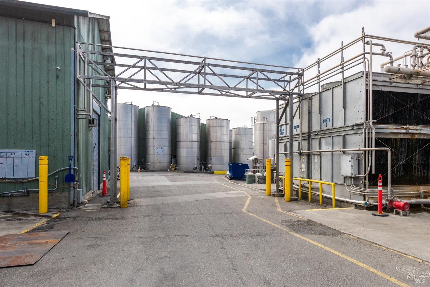 9141 Green Valley Rd