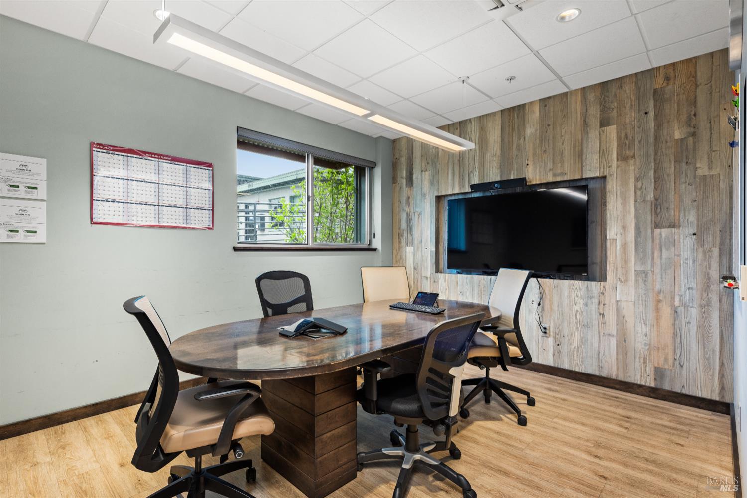 9141 Green Valley Rd