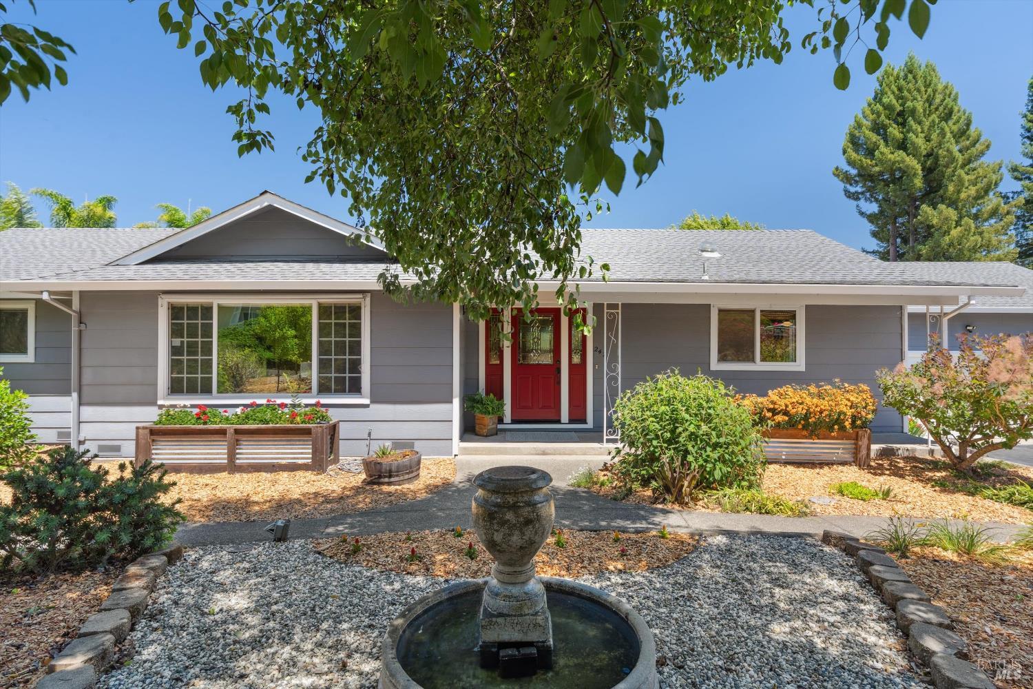 247 Greenwood Ter