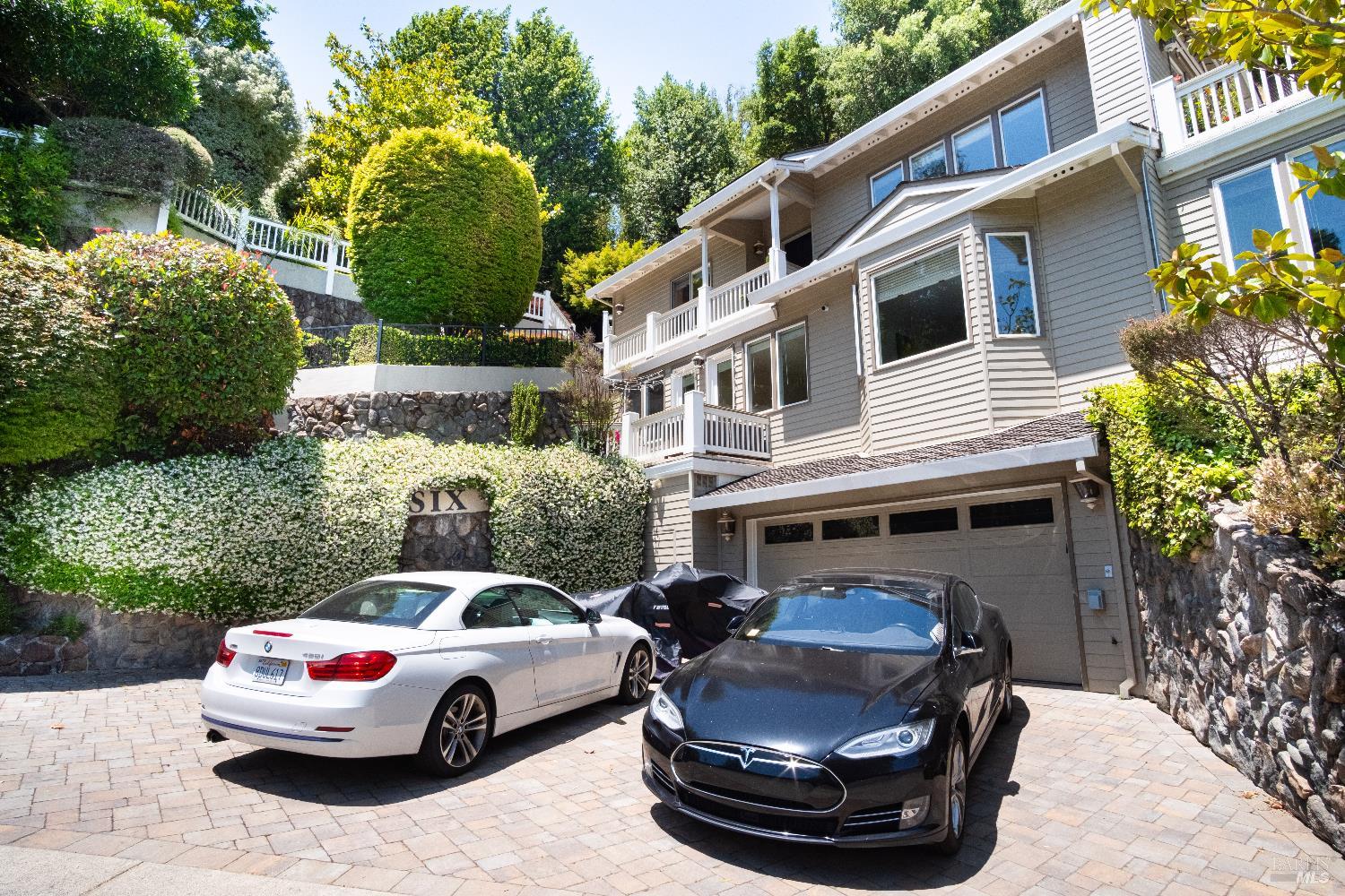 6 Oak Road