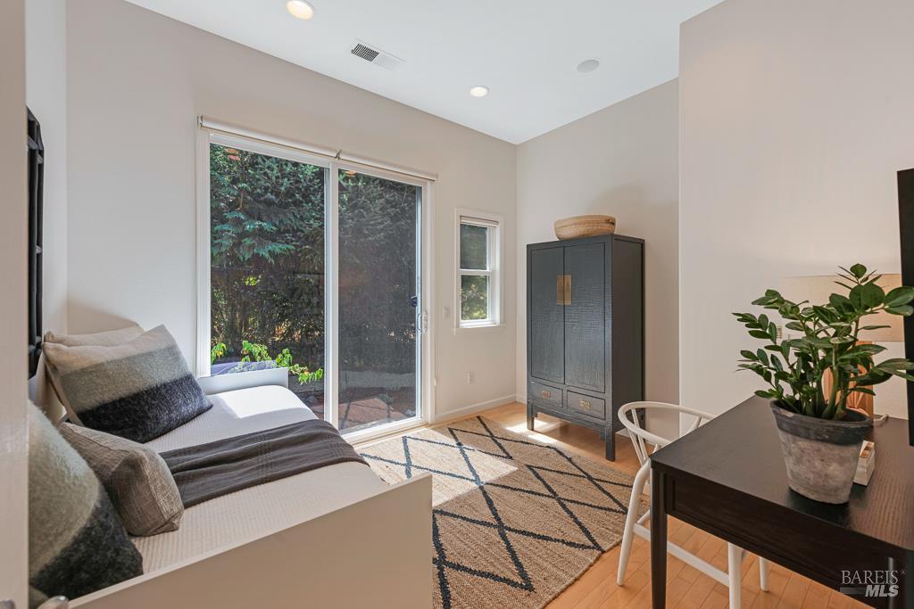 754 First St
