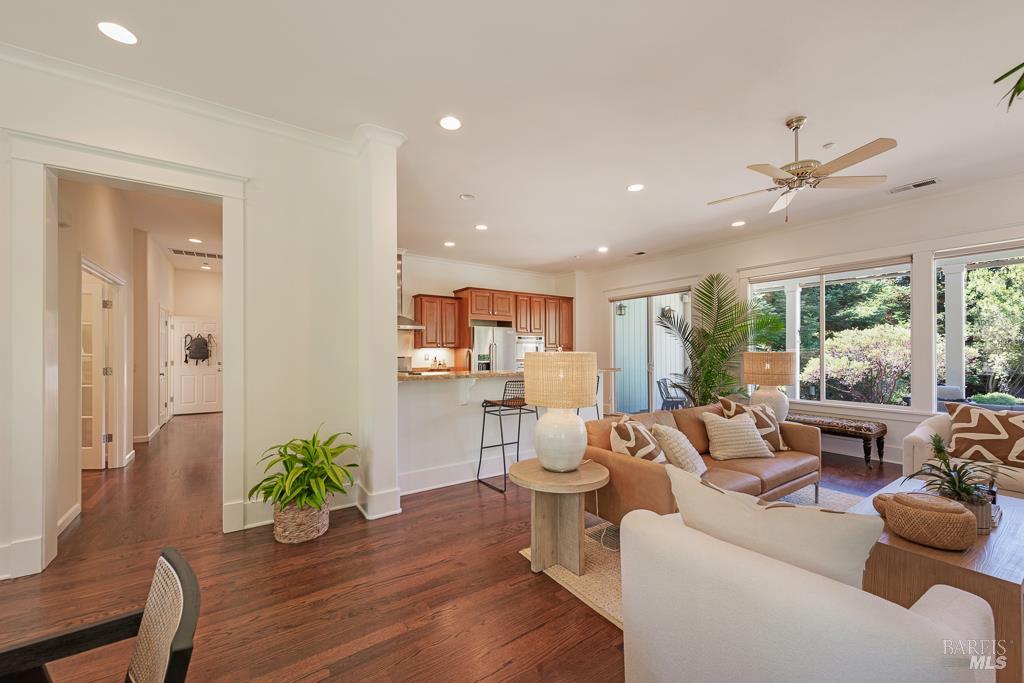 754 First St