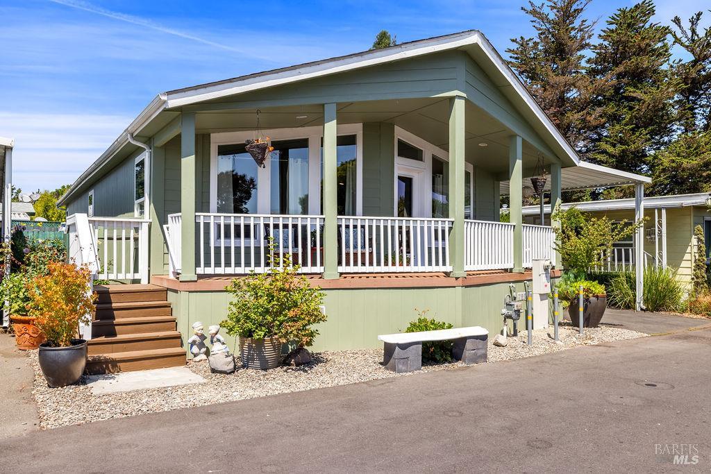 300 Stony Point Rd #503