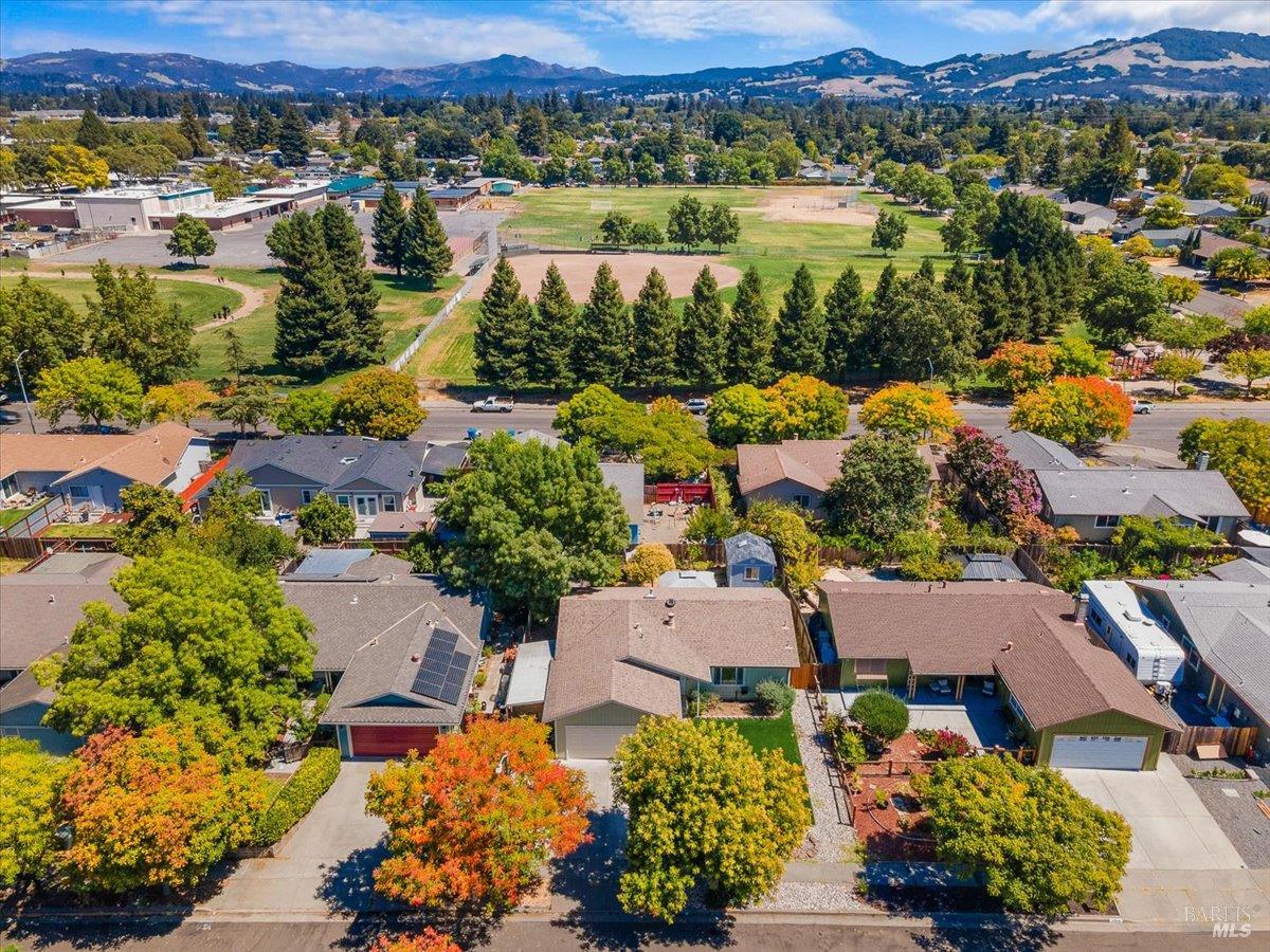 1128 Pippin Circle