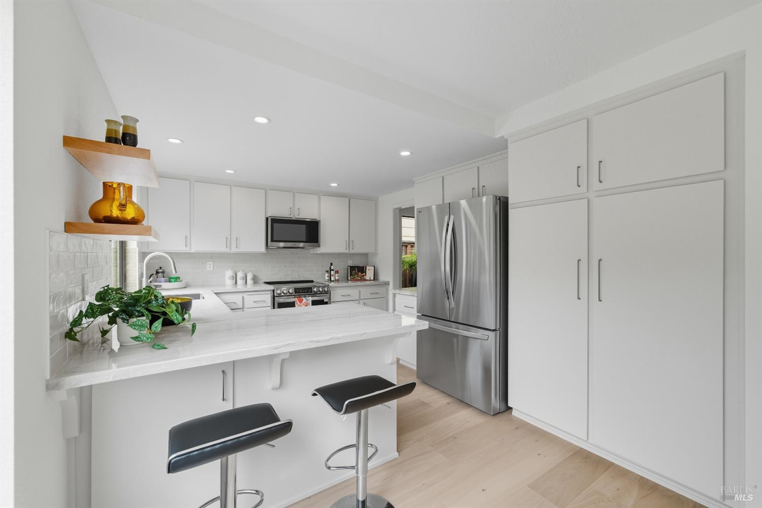 32 Basinside Way