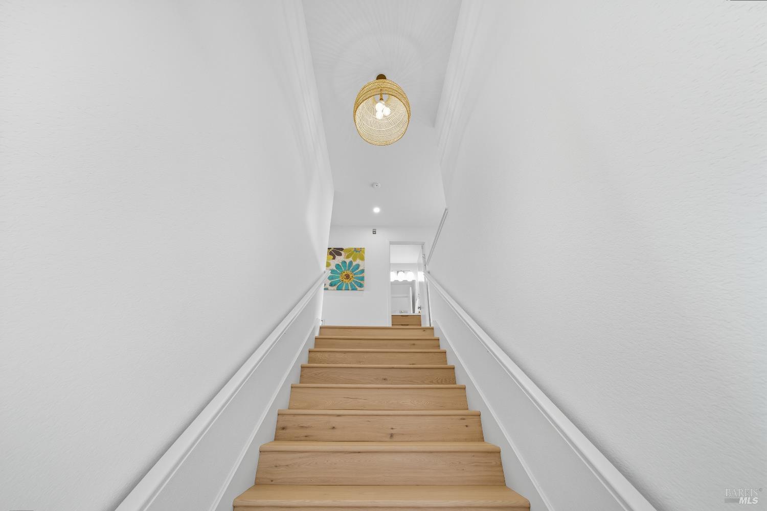 32 Basinside Way