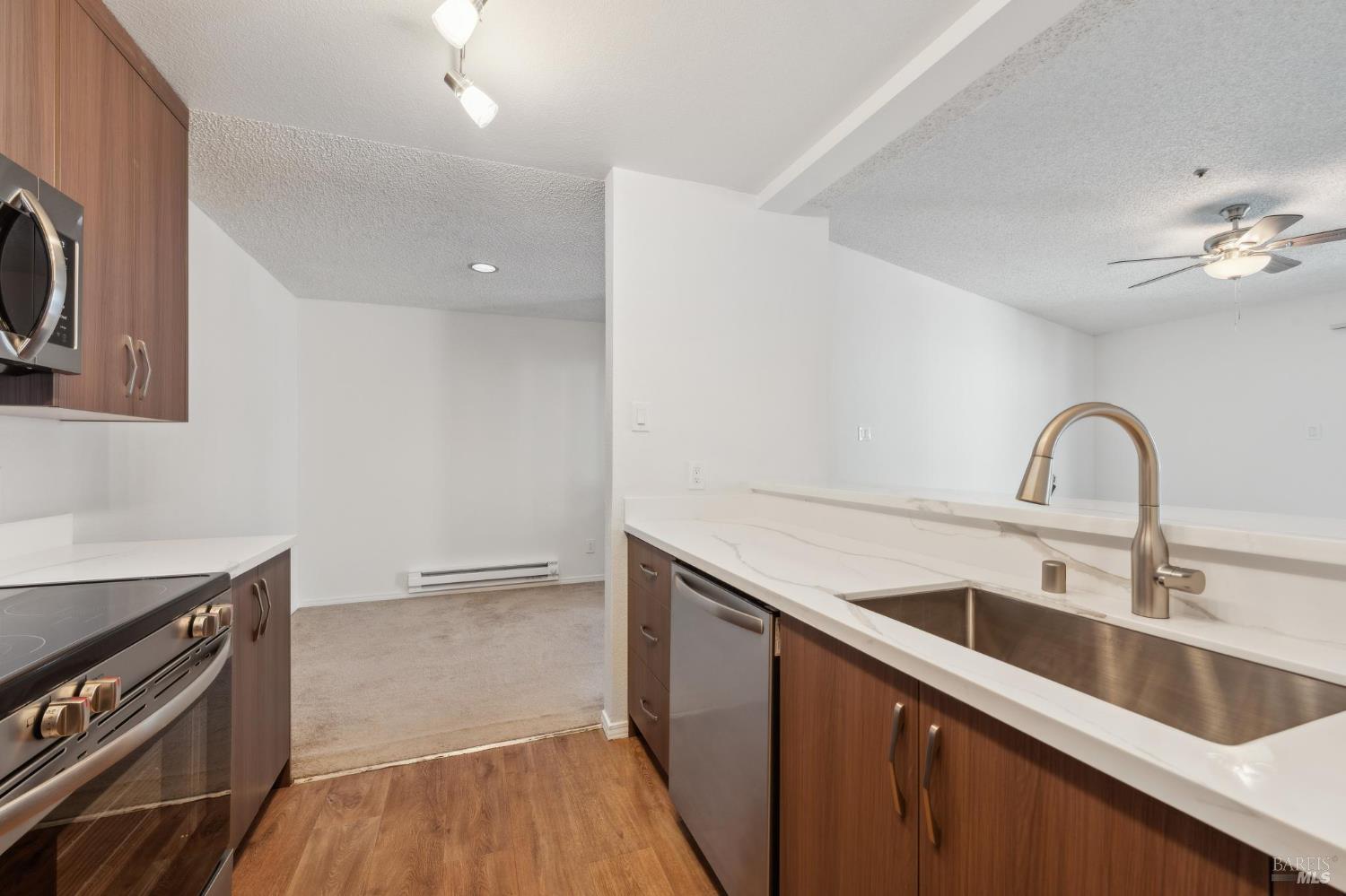 1201 Glen Cove Parkway # 514