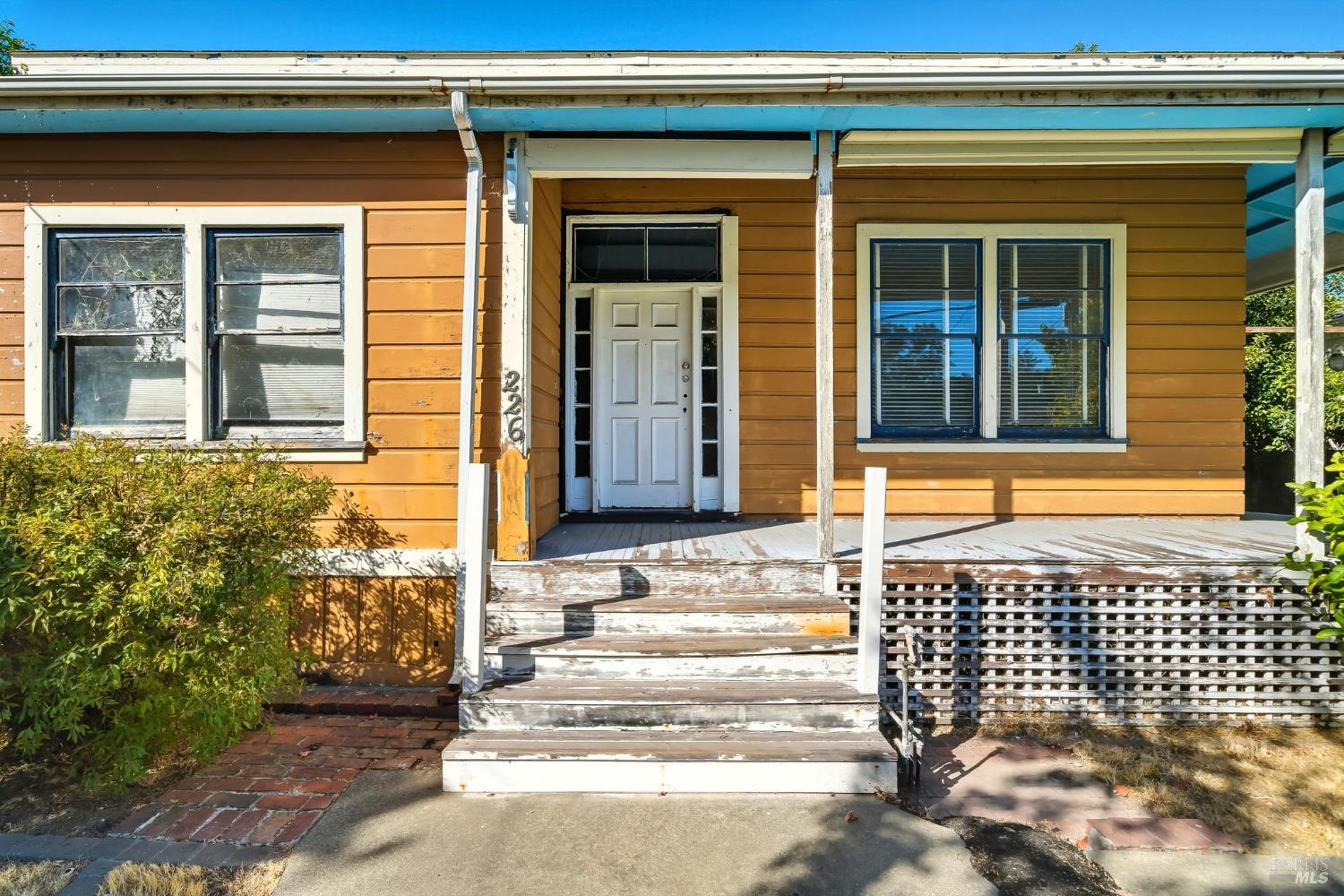 226 Bayview St