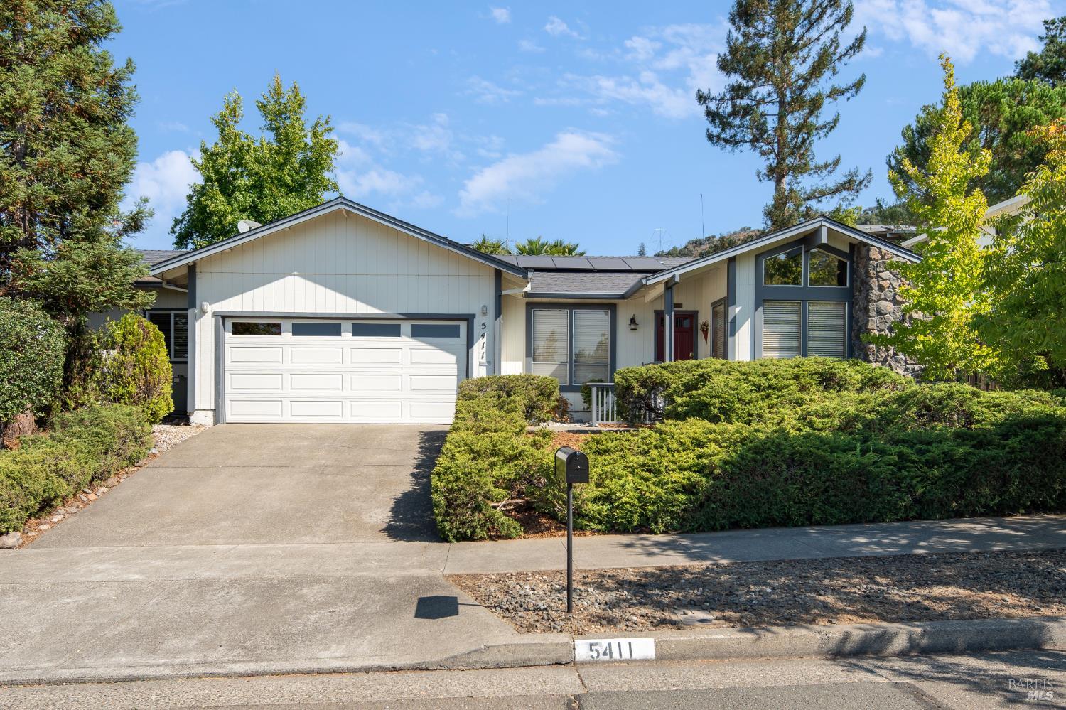 5411 Yerba Buena Rd